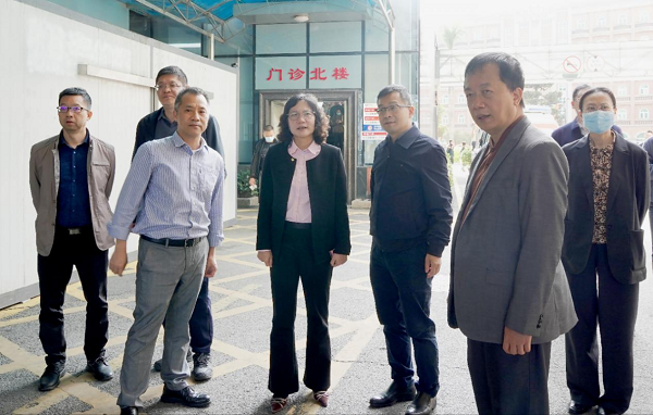图1:副市长周佩珊现场检查市中心医院安全生产情况.png
