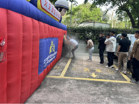 250422深化“党建+安全”机制,举办消防安全技能培训提升行动 (3).png