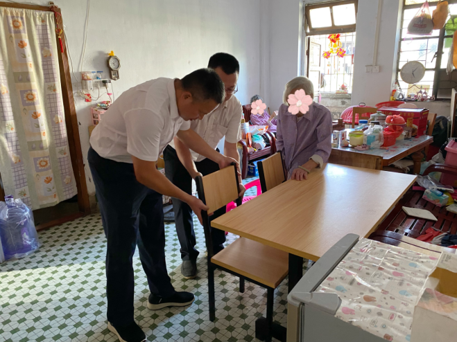 250527情系六一，暖心同行 (1).png