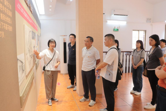 250530市自然资源局机关第一党支部组织开展“探寻红色印迹 绘就绿色新篇”主题党日活动 (3).png