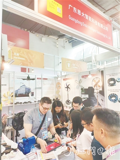 “恩平造”实力圈粉世界各地客商。 “恩平造”实力圈粉世界各地客商。